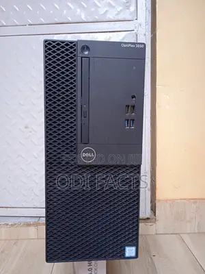Desktop Computer Dell OptiPlex 3050 8GB Intel Core i5 SSD 256GB