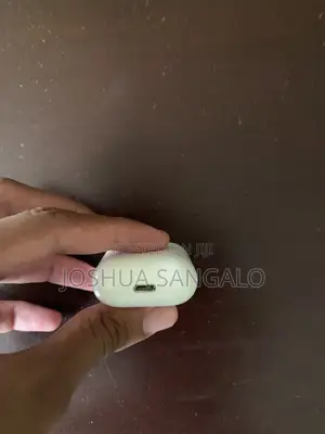 Apple Airpods 2nd Gen