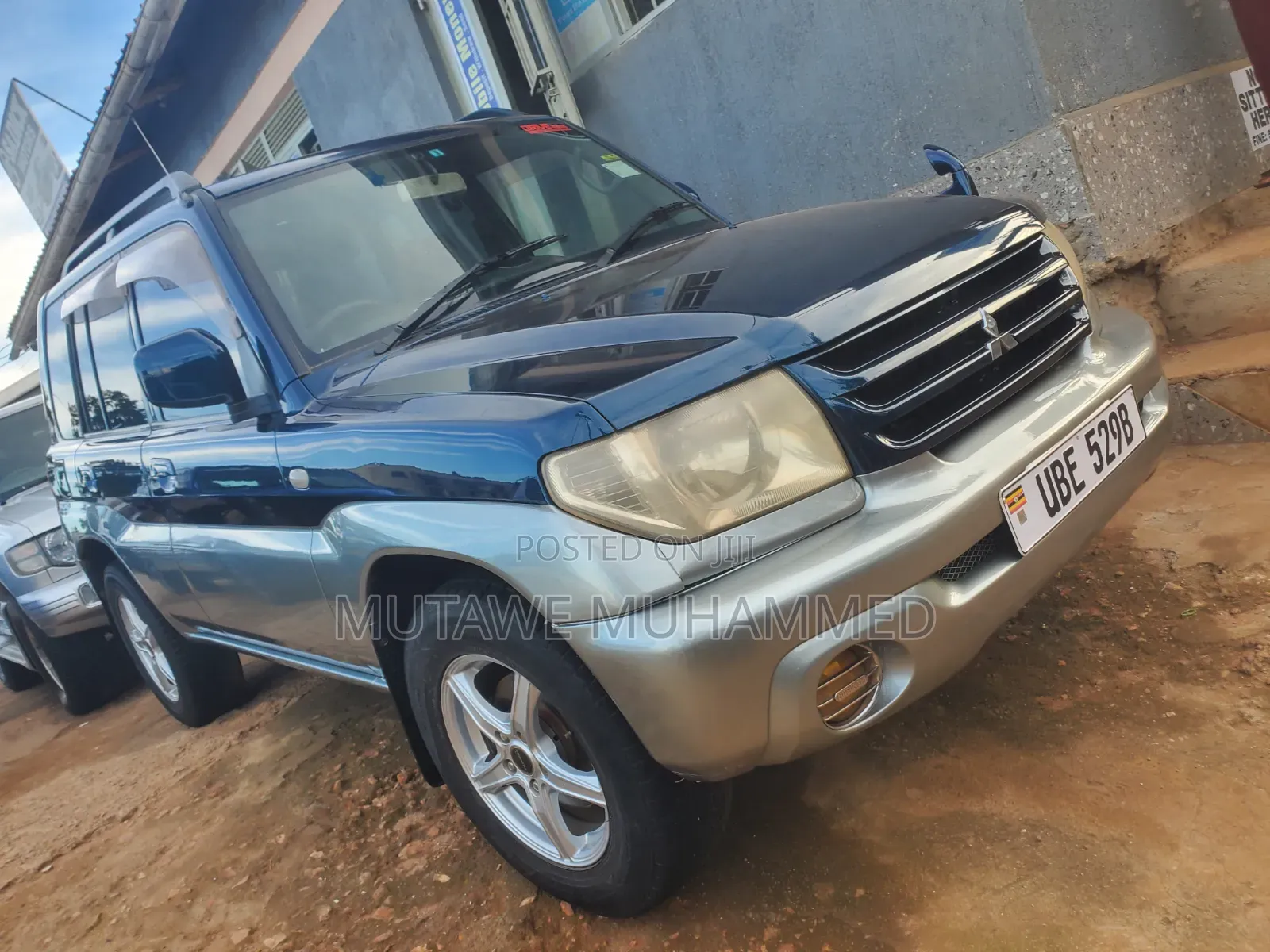 Mitsubishi Pajero IO 2005 Blue