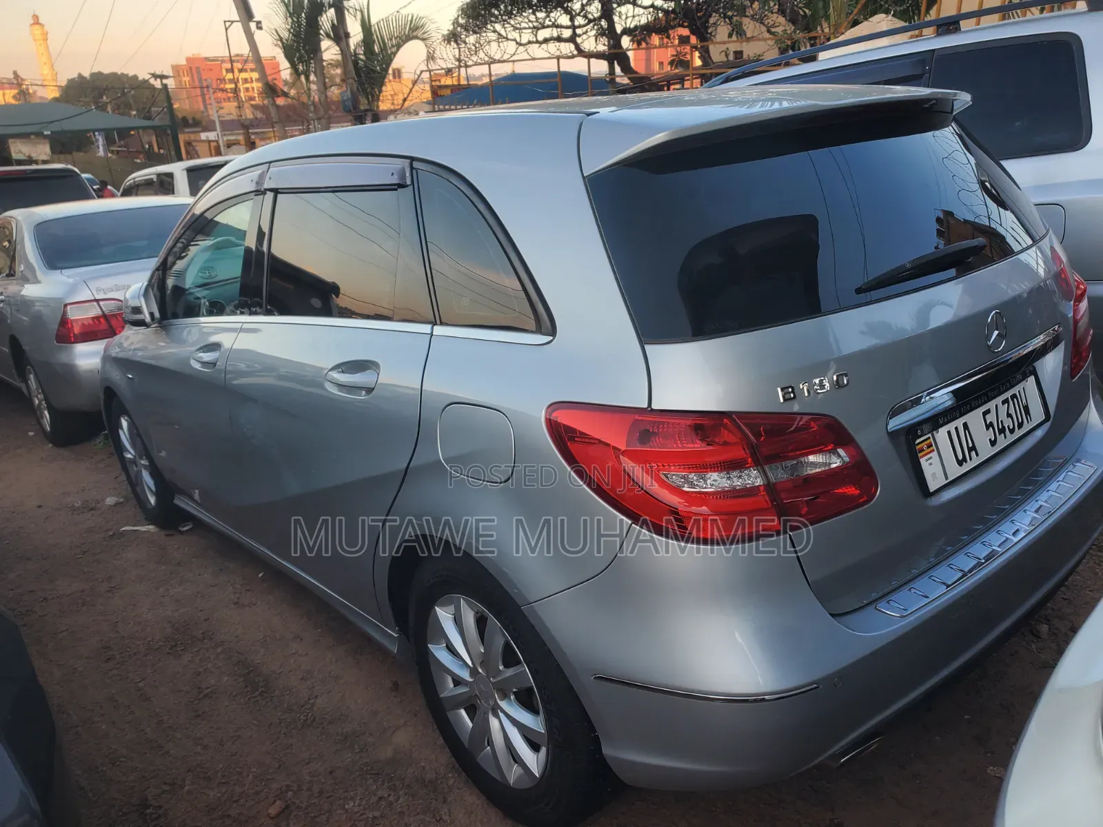 Mercedes-Benz B-Class B180 Petrol 2012 Silver