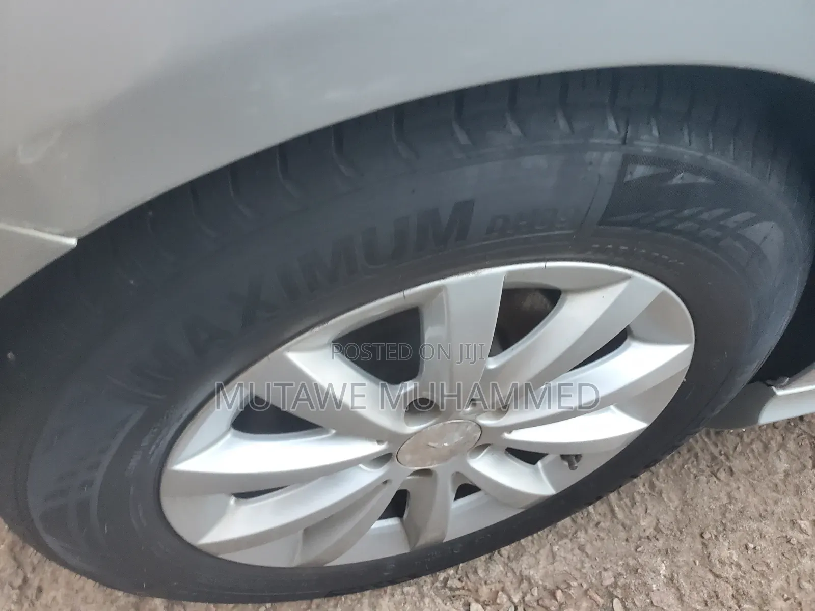 Mercedes-Benz B-Class B180 Petrol 2012 Silver