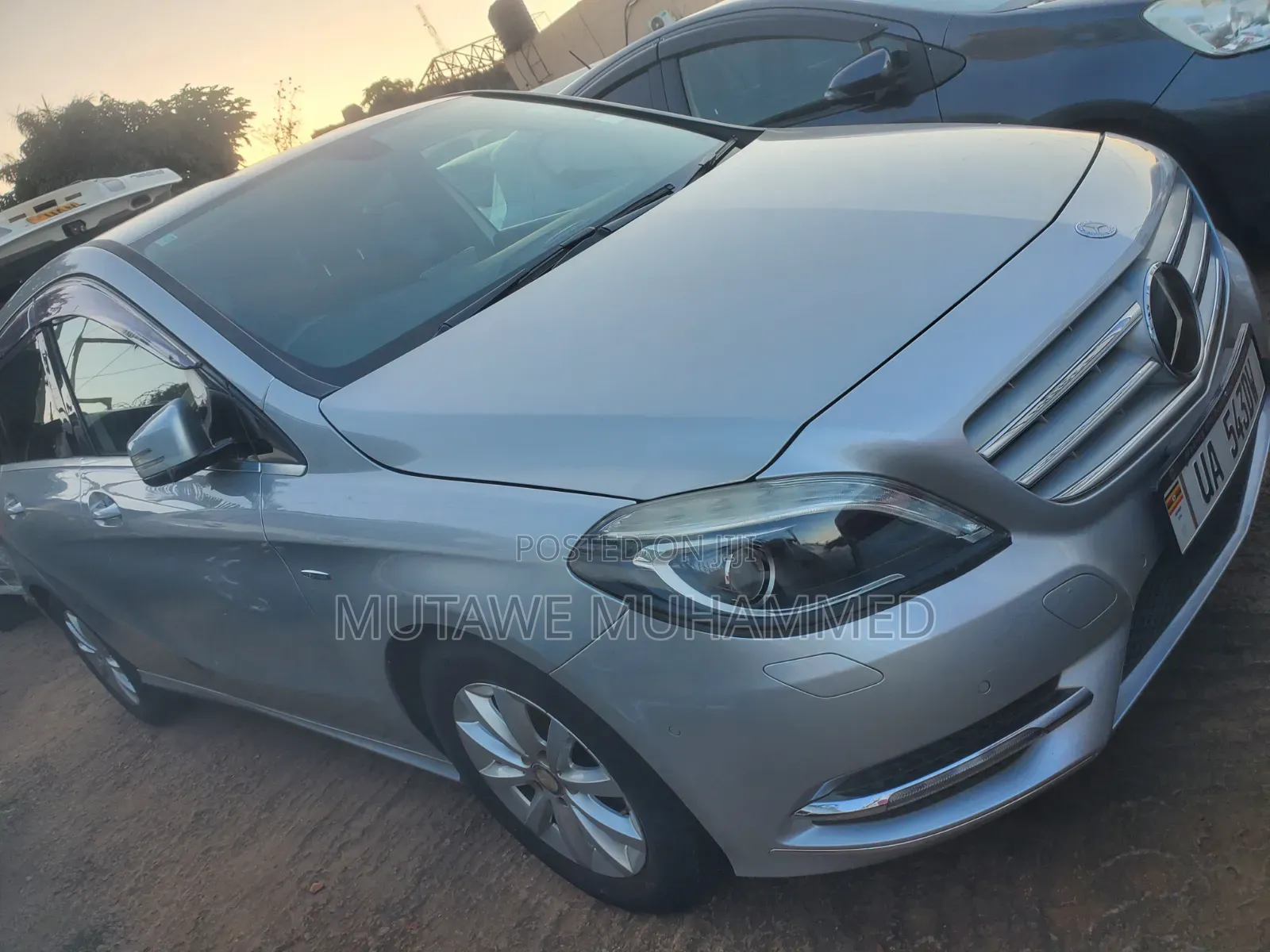 Mercedes-Benz B-Class B180 Petrol 2012 Silver