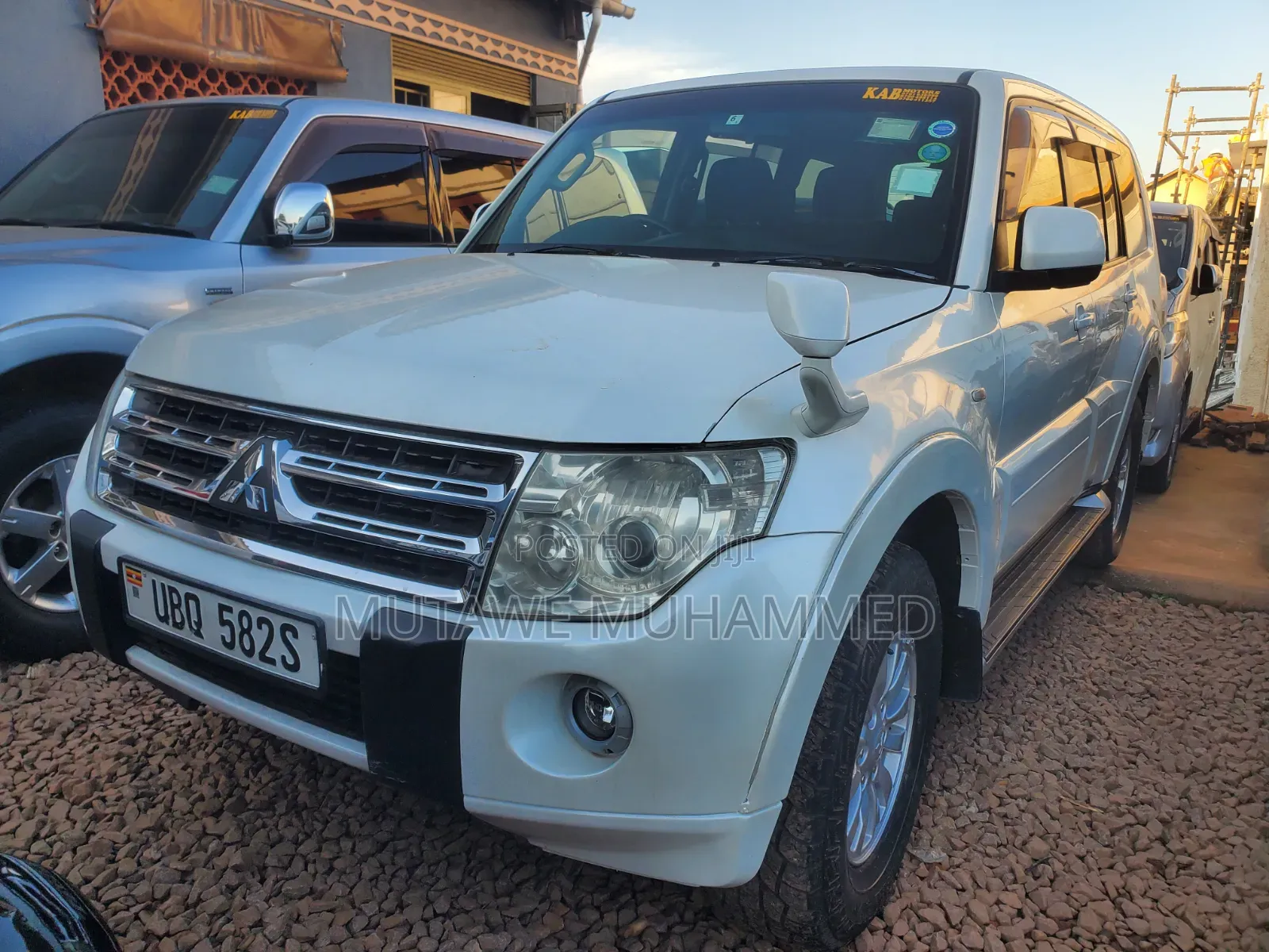 Mitsubishi Pajero 2010 White