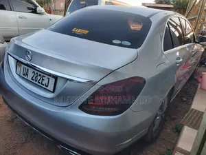 Mercedes-Benz C180 2015 Silver
