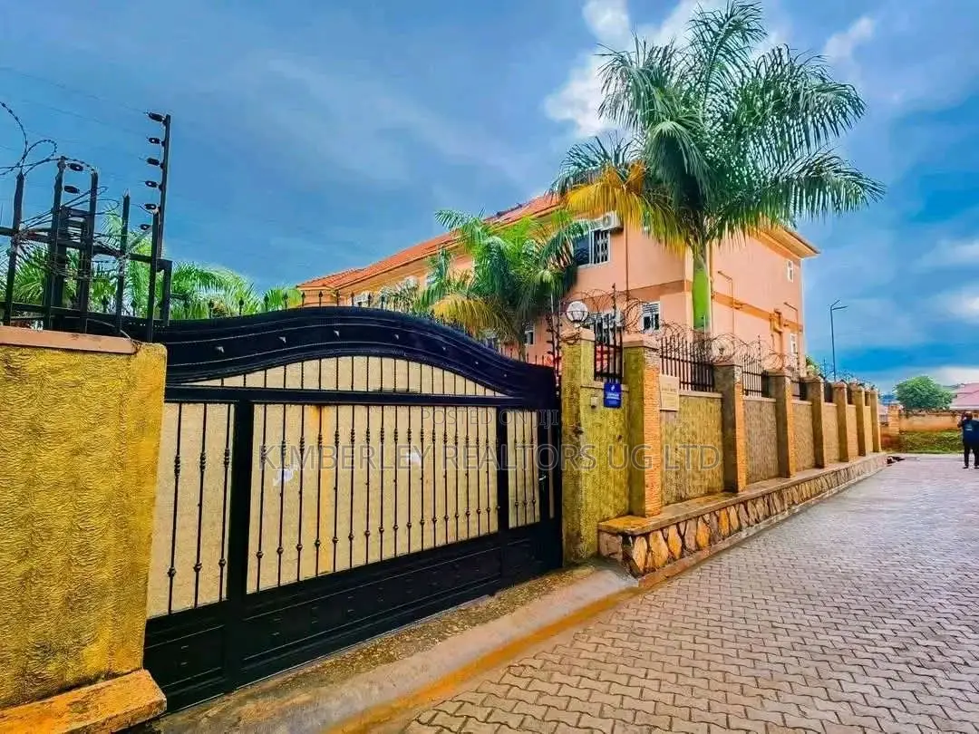 Furnished 20bdrm Apartment in Central Division for sale