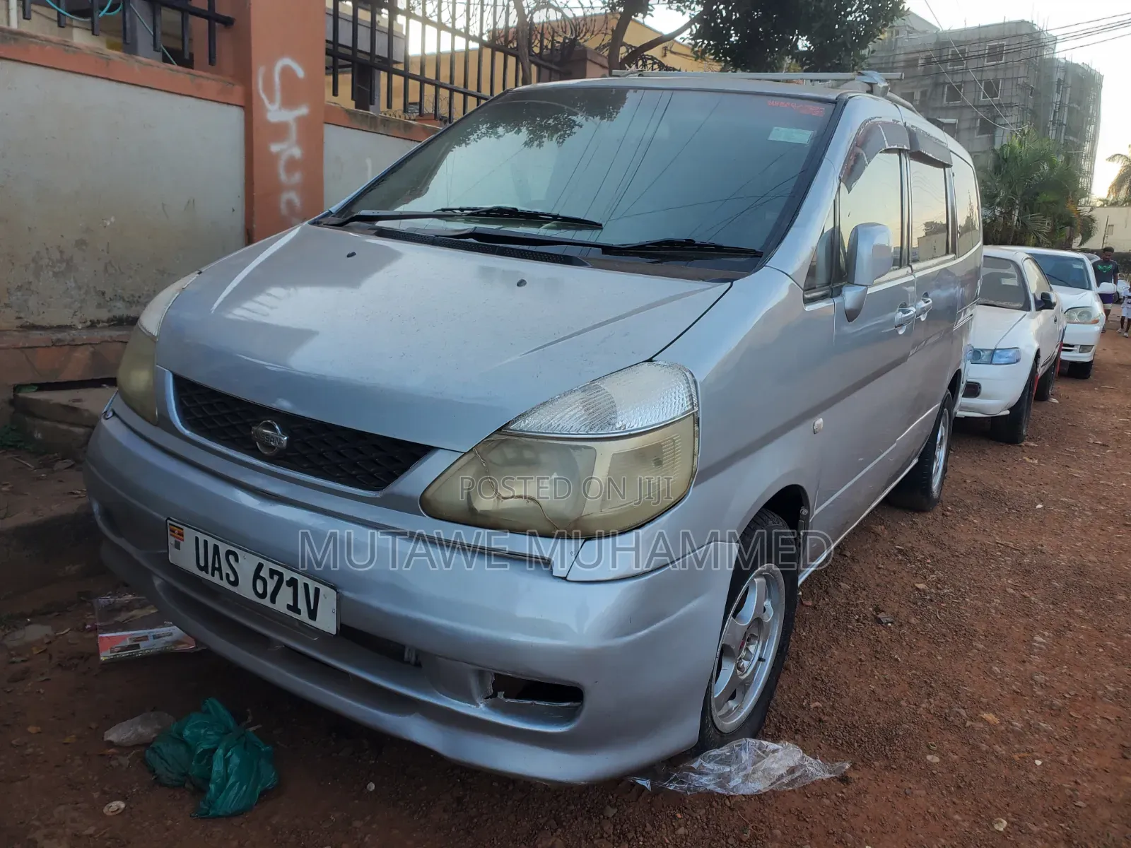 Nissan Serena 2004 Silver