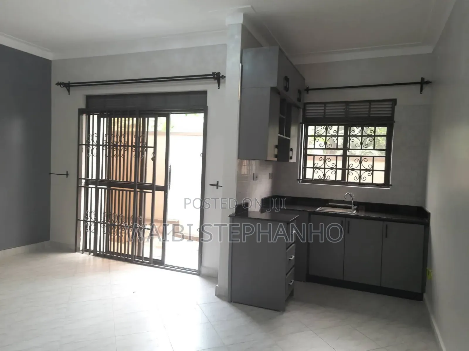 1bdrm Bungalow in Property For Sale;
4, Kira for sale