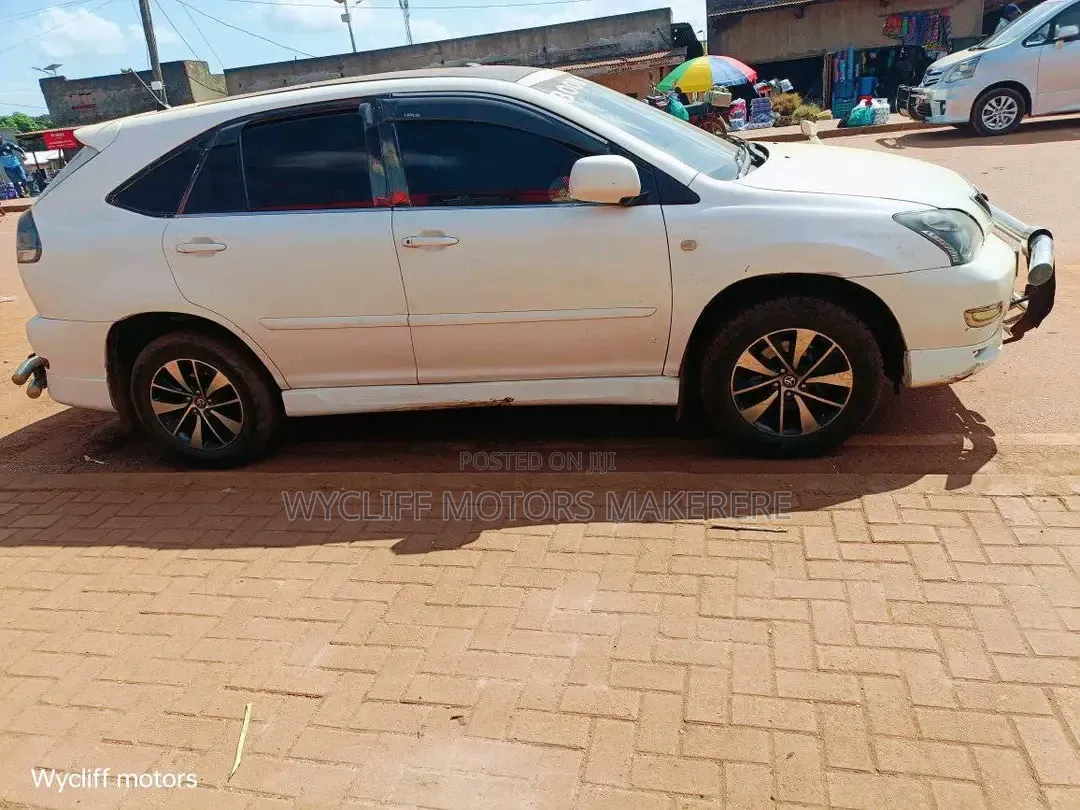 Toyota Alphard 2007 White