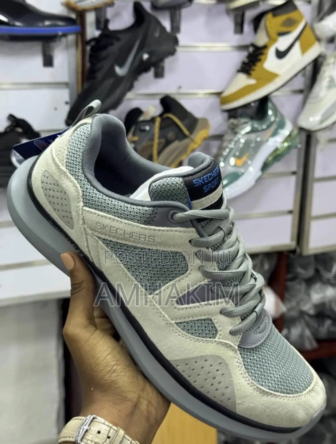 Classic Skecher Sport Comfortable Light Sneakers in Stock