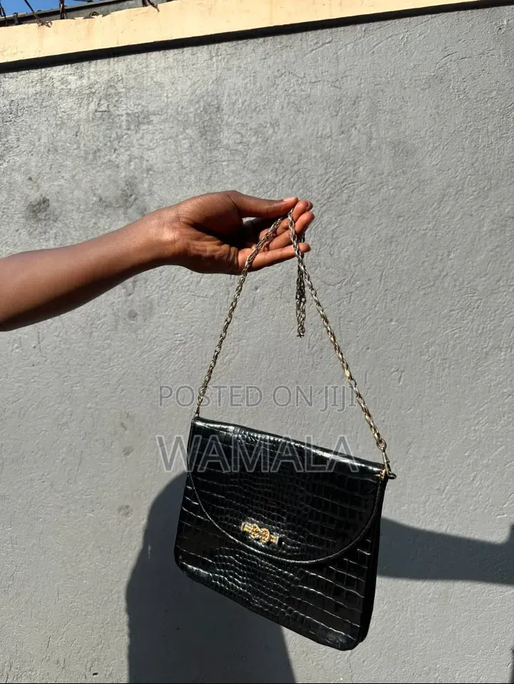 Thrifted Lady Bags