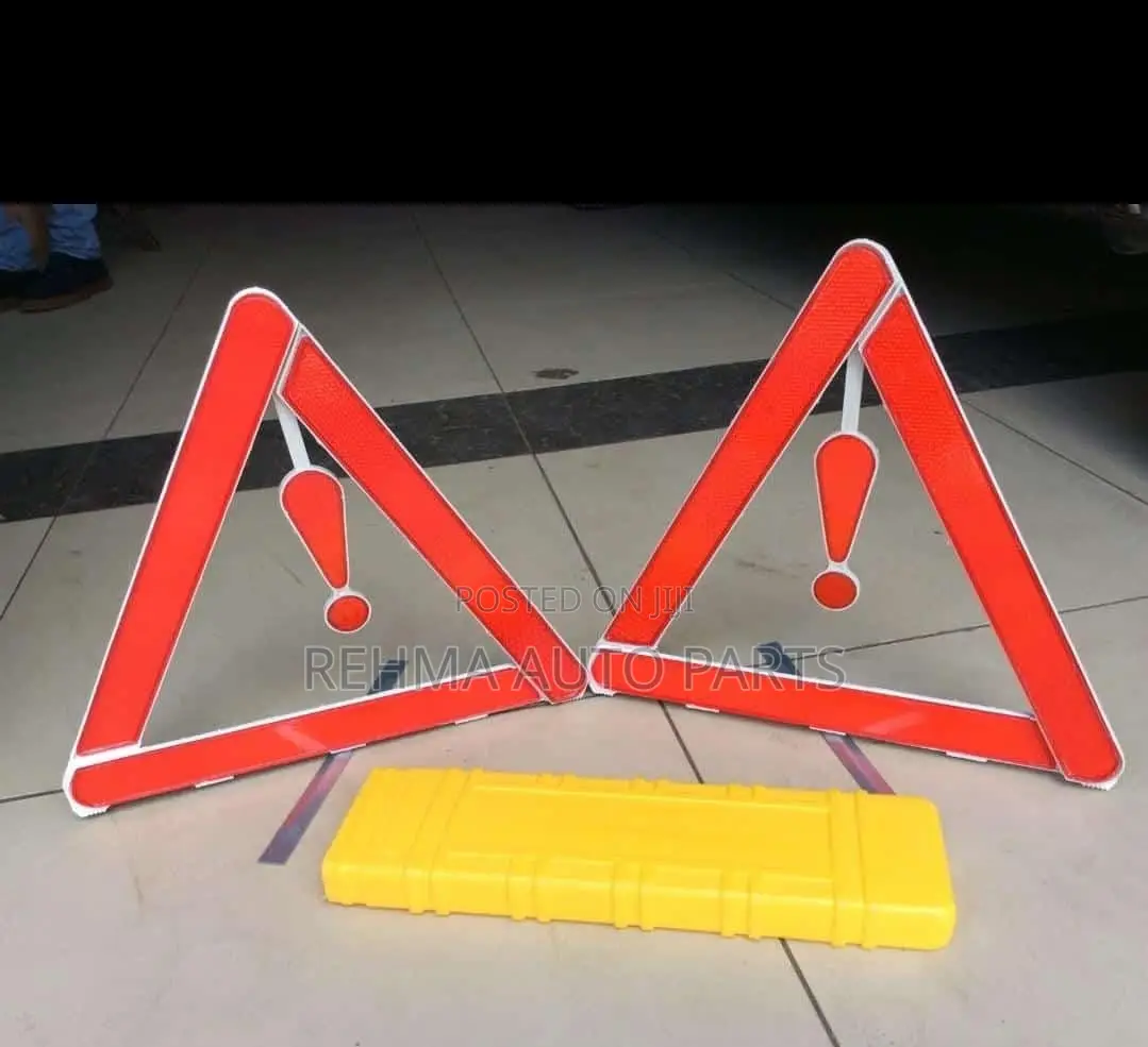 Triangle Reflectors