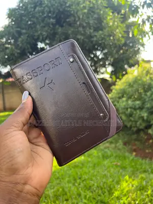 Lemie Passport Holder - Coffee Brown