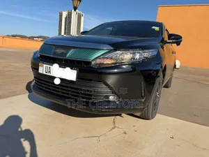 Toyota Harrier 2017 Black
