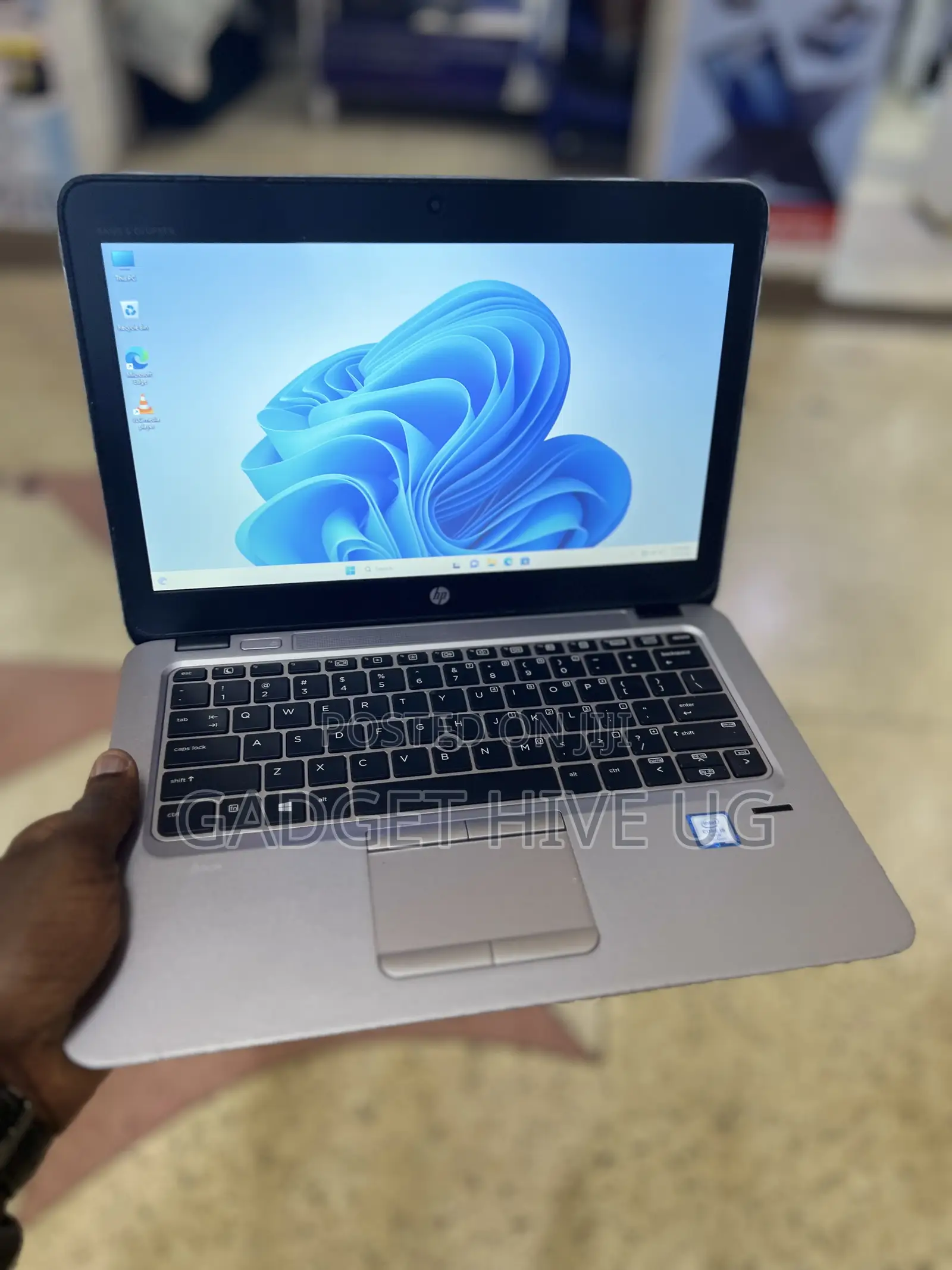 Laptop HP EliteBook 820 G4 4GB Intel Core i5 HDD 500GB