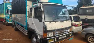Fuso Fighter Food Truck
