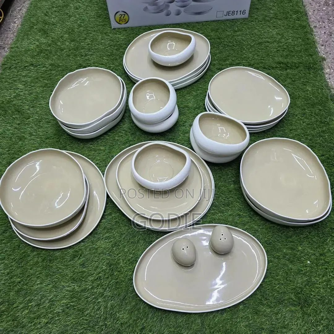 27-Piece Elegant European Double Glazed Porcelain Dinner Set.