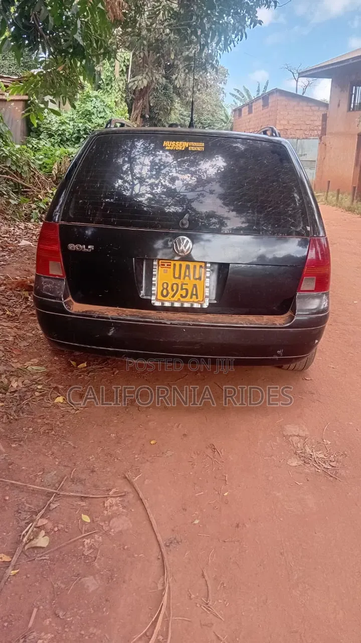 Volkswagen Golf 2000 Black