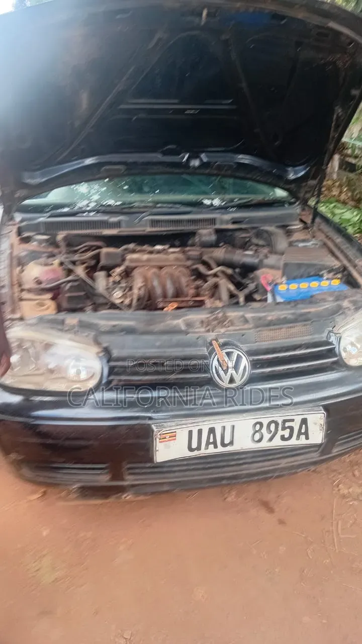 Volkswagen Golf 2000 Black