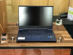 New Laptop HP Victus 15 16GB AMD Ryzen 7 SSHD+SSD 512GB