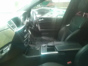 Mercedes-Benz M Class 2012 Black