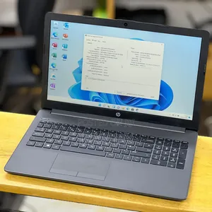 New Laptop HP 250 G8 16GB Intel Core i7 SSHD+SSD 512GB