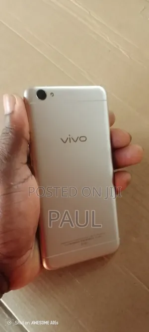 Vivo Y55s 16 GB Gold