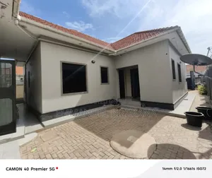 Furnished 4bdrm Bungalow in Parliamentary Sacco, Central Division