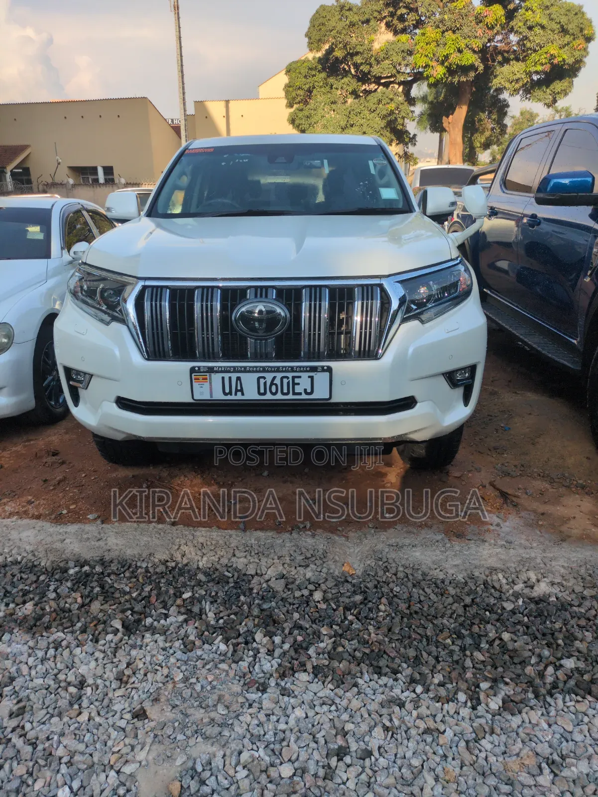 Toyota Land Cruiser Prado 2019 White