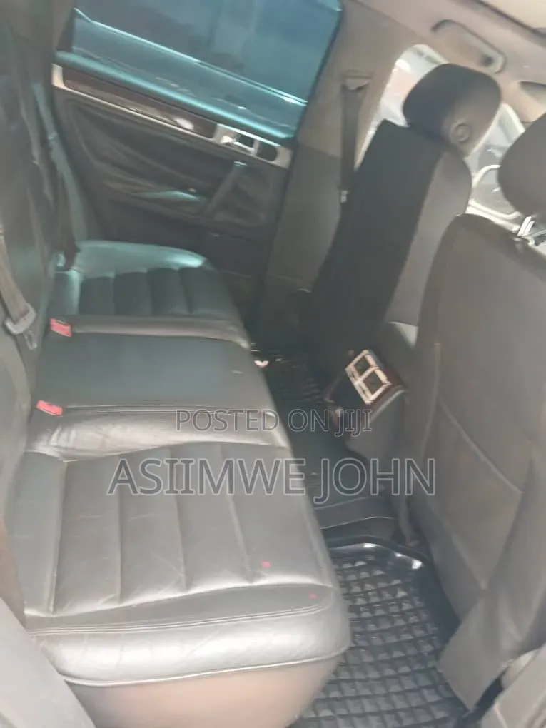 Volkswagen Touareg 2008 White