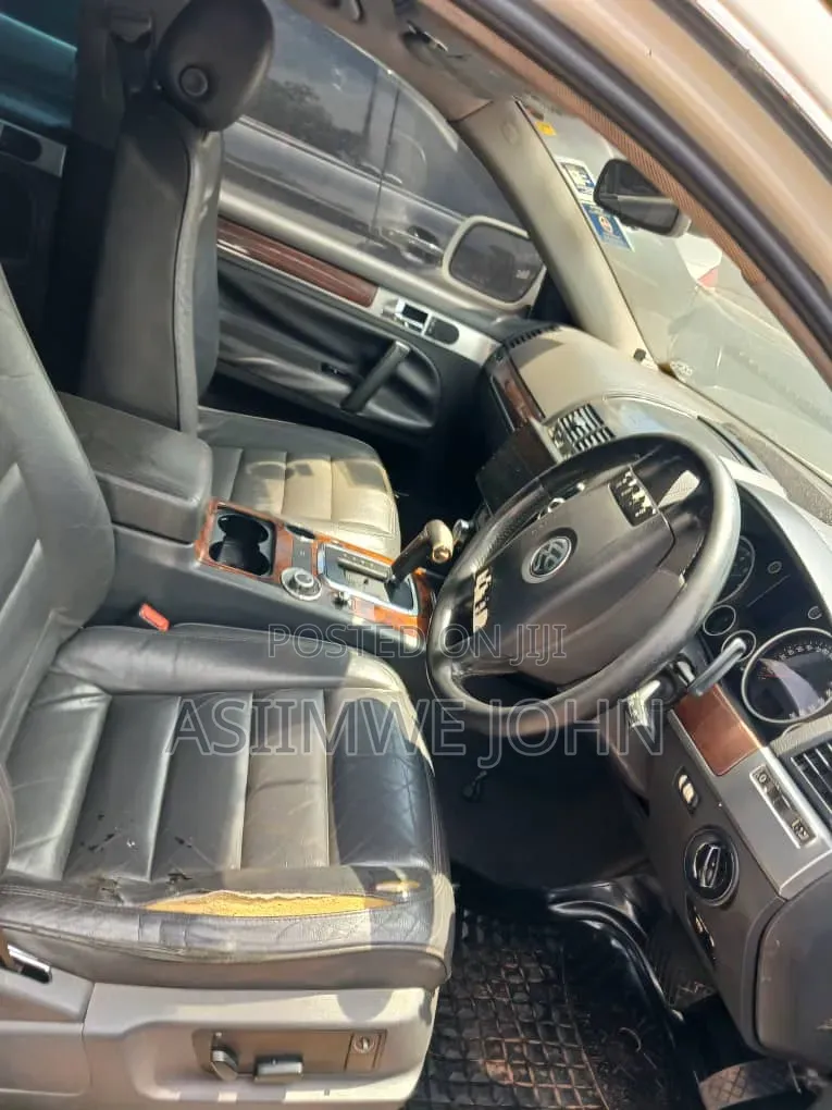 Volkswagen Touareg 2008 White