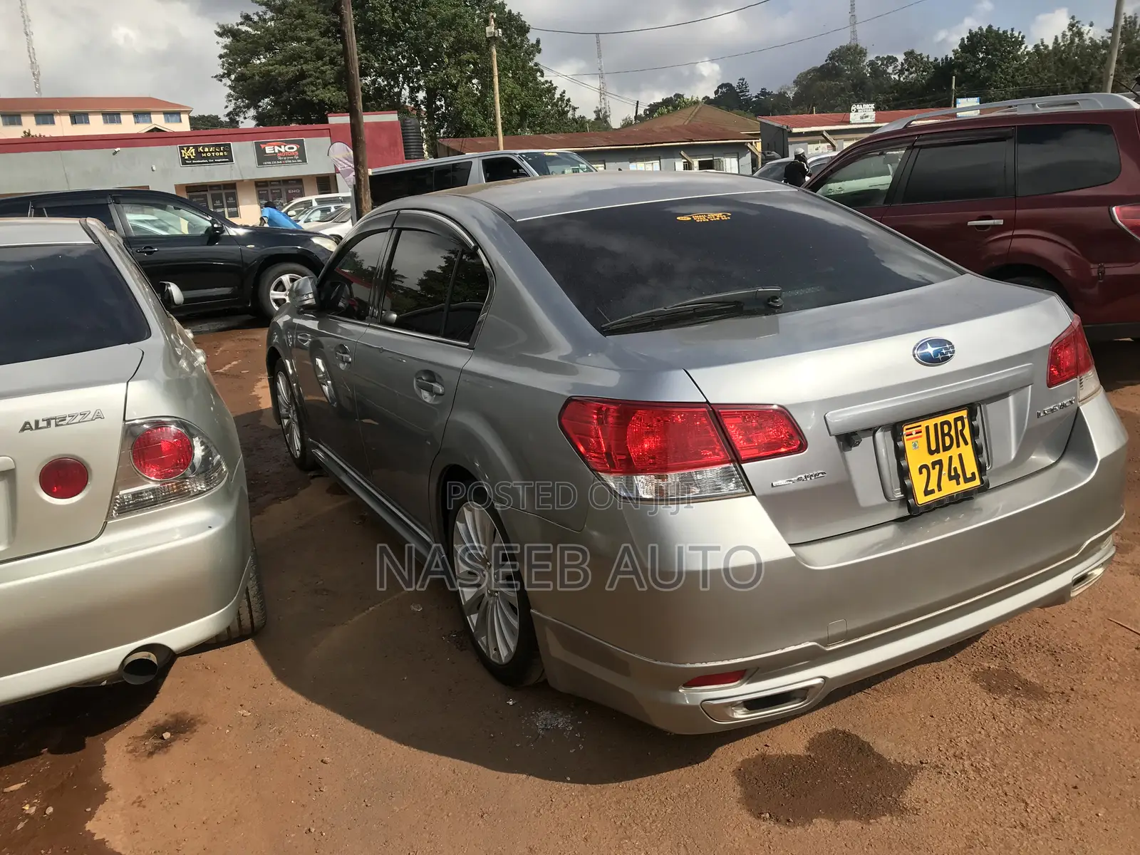 Subaru Legacy 2011 Silver