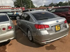 Subaru Legacy 2011 Silver