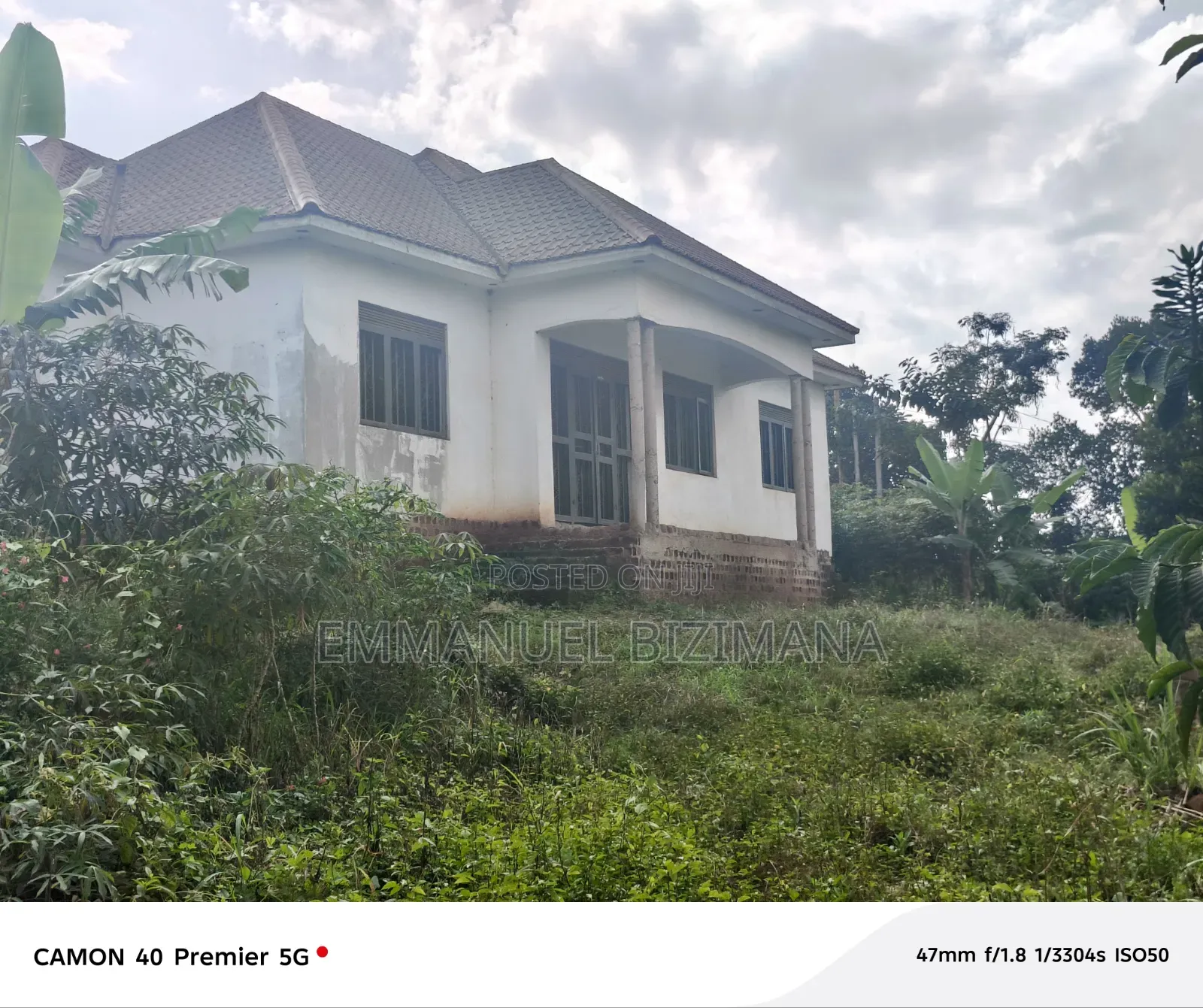 3bdrm Bungalow in Nabusugwe, Central Division for sale