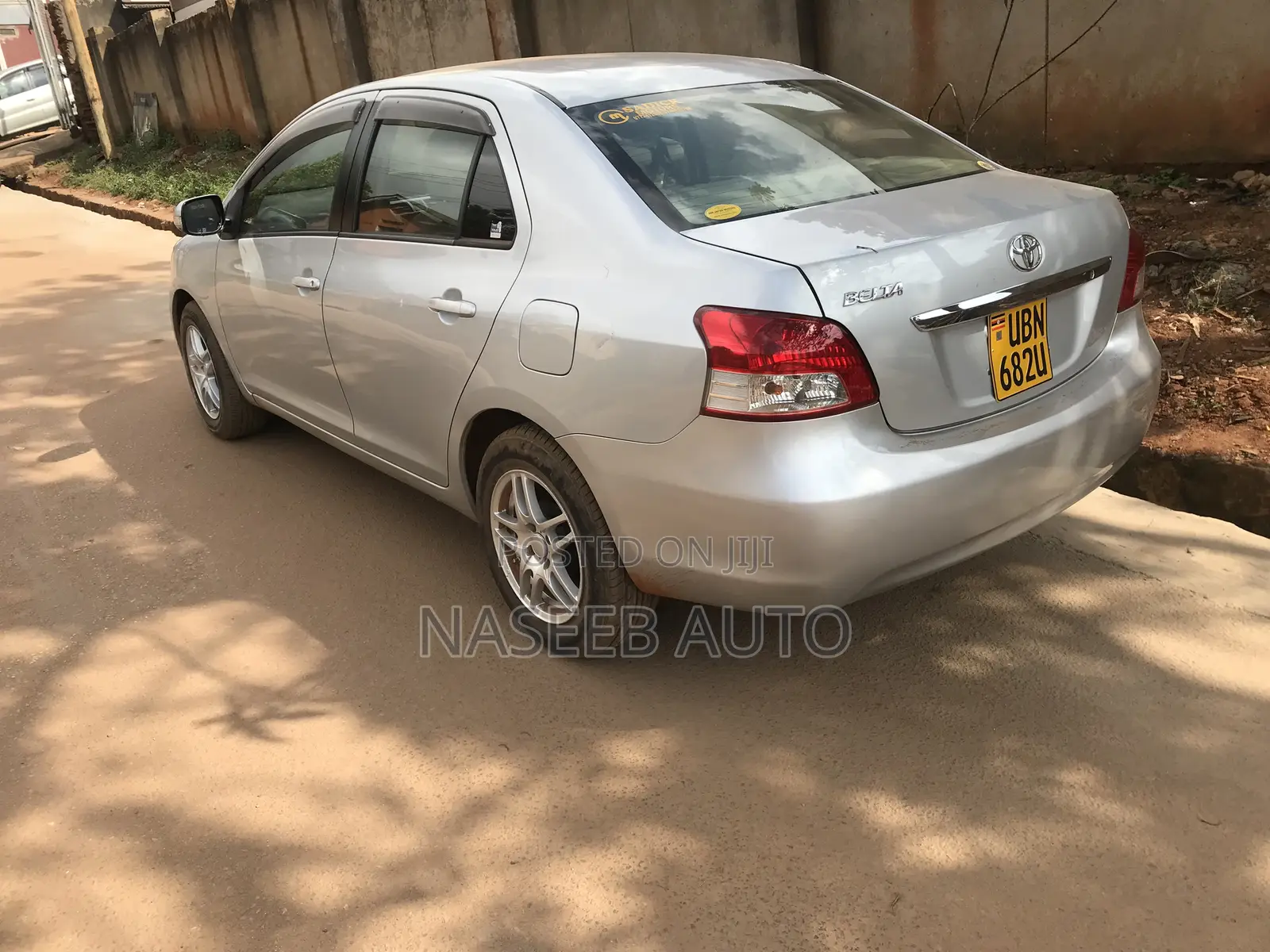 Toyota Belta 2008 Silver