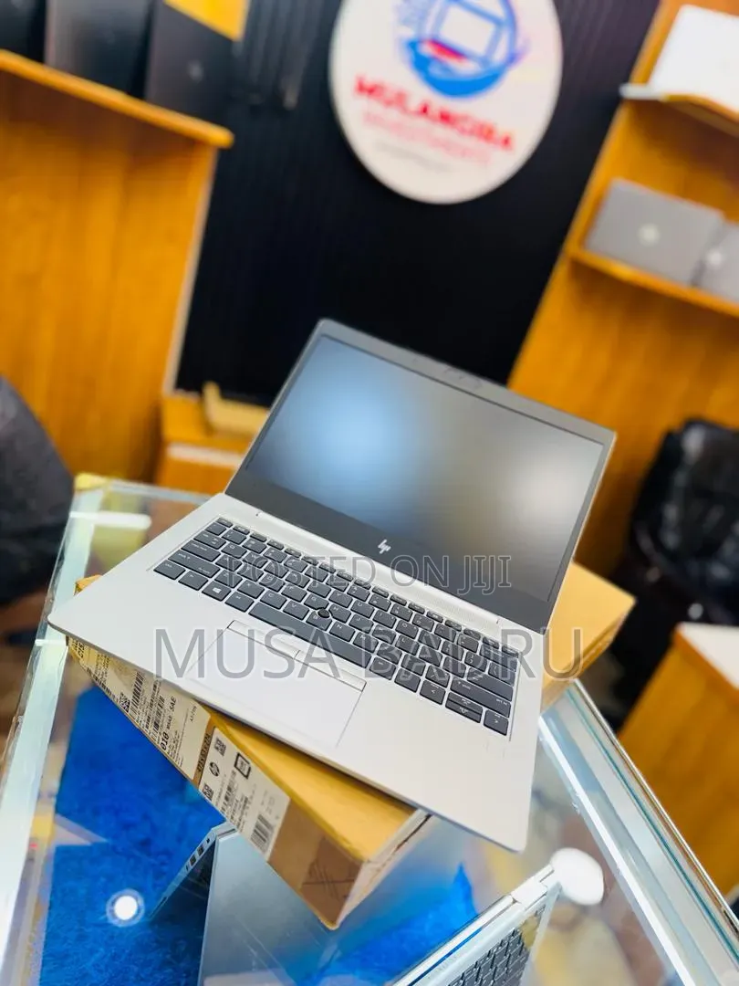 New Laptop HP EliteBook 840 G7 16GB Intel Core i5 SSD 512GB