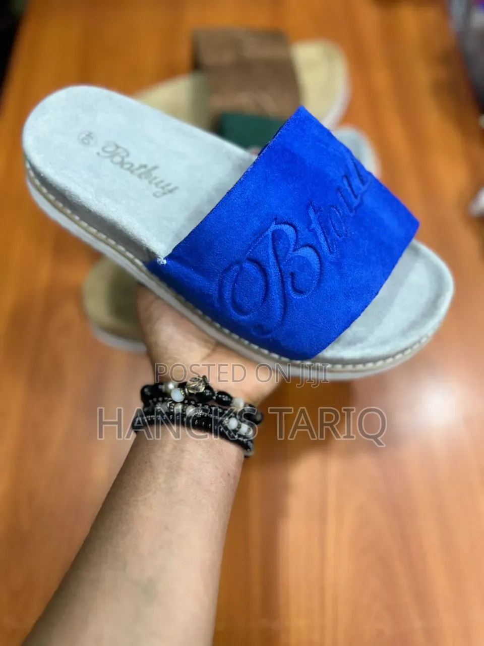 Botbuy Premium Suede-Finish Slip-on Slides
