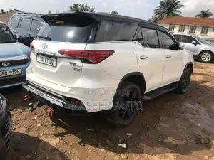Toyota Fortuner 2015 White