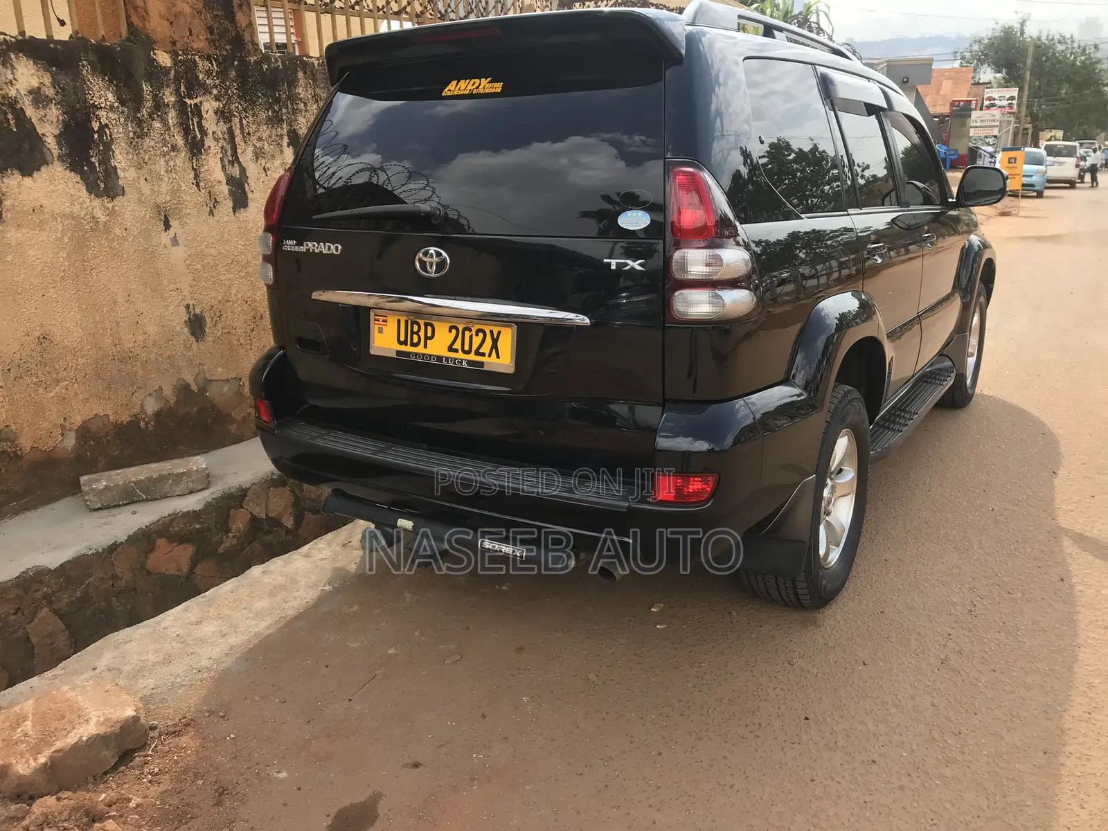 Toyota Land Cruiser Prado 2010 Black