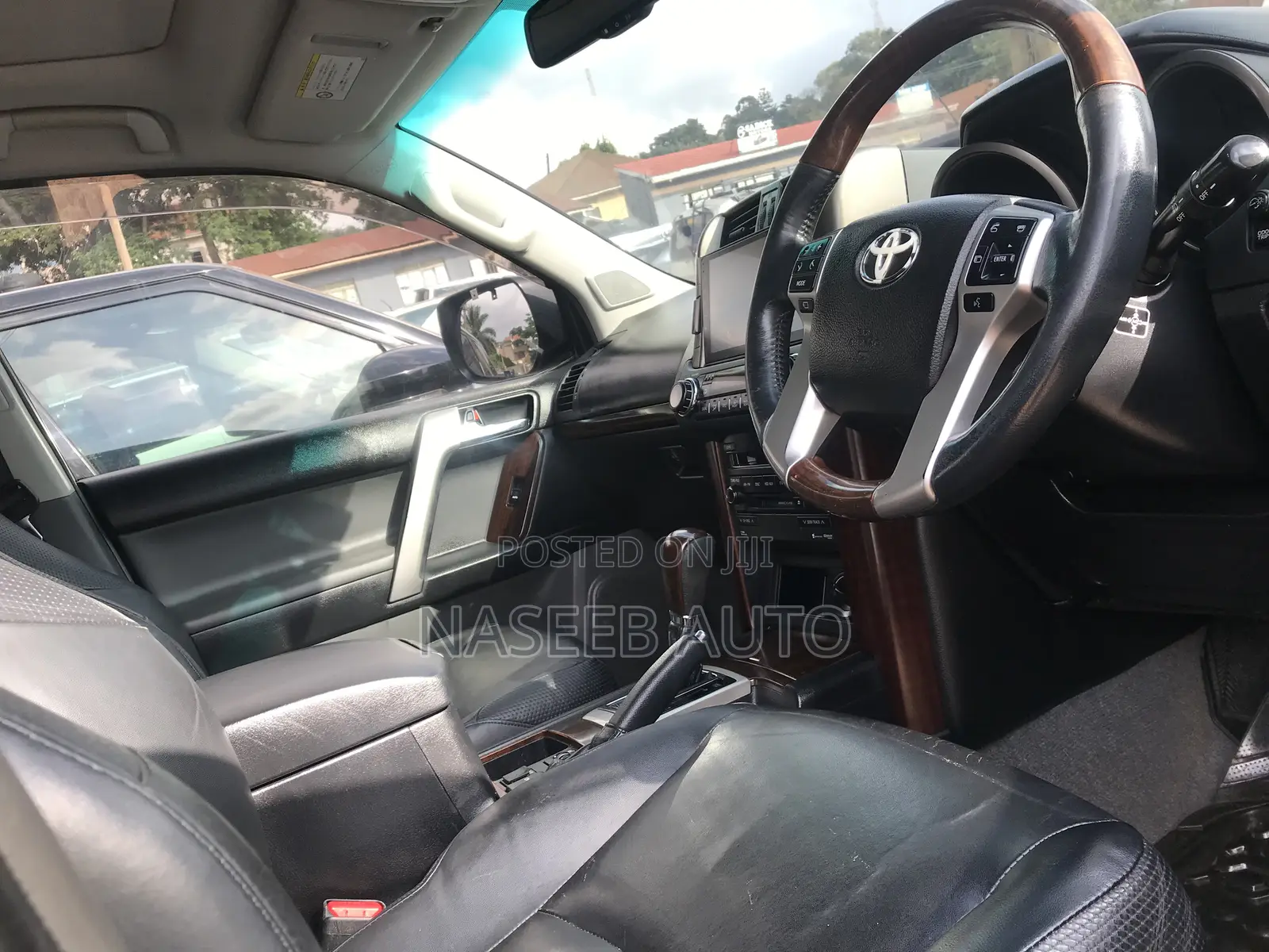 Toyota Land Cruiser Prado 2015 Black