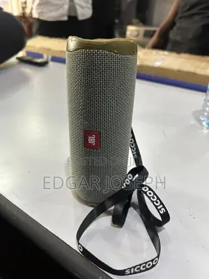 JBL Flip 5