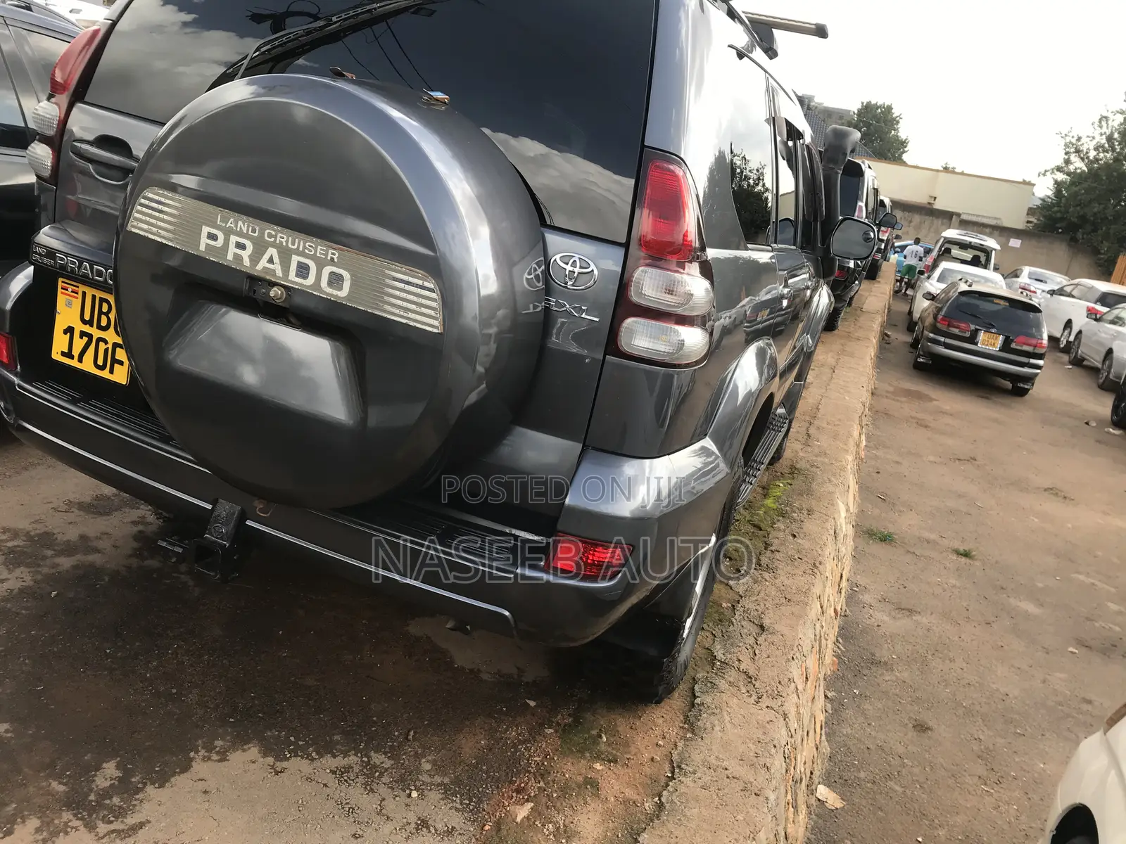 Toyota Land Cruiser Prado 2009 Gray