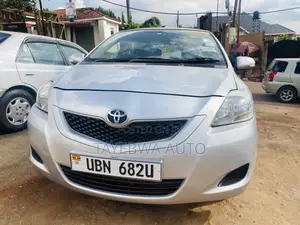 Toyota Belta 2008 Silver