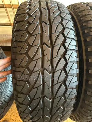 285/70r17 Used Comforser Tyres a/T