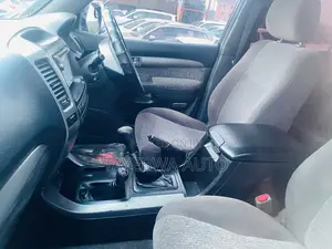 Toyota Land Cruiser Prado 3.0 TD 2010 Gray