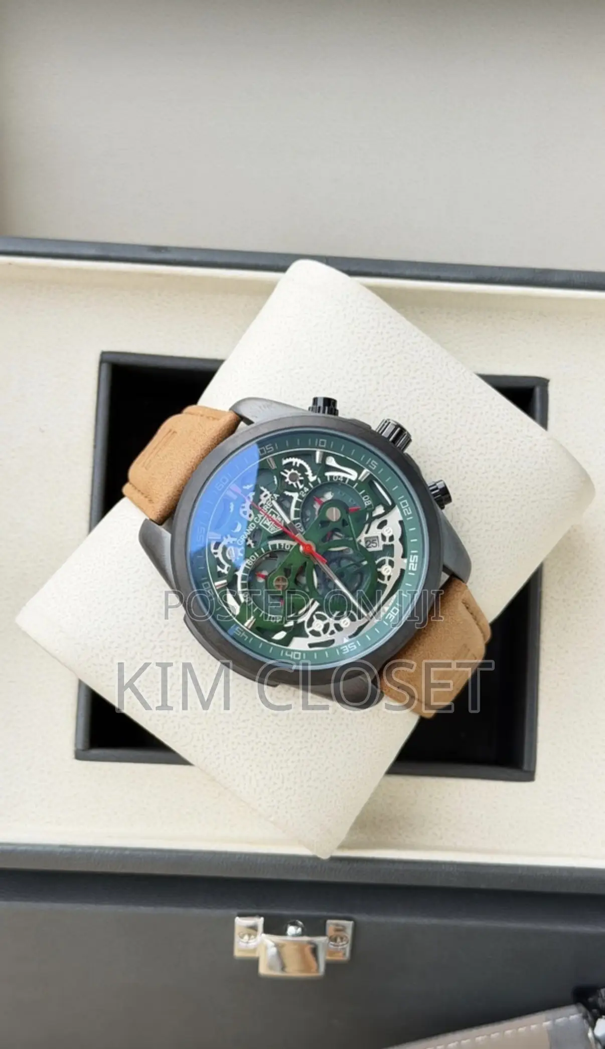Aurevsult Watch