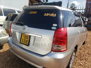 Toyota Wish 2007 Silver