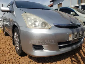 Toyota Wish 2007 Silver