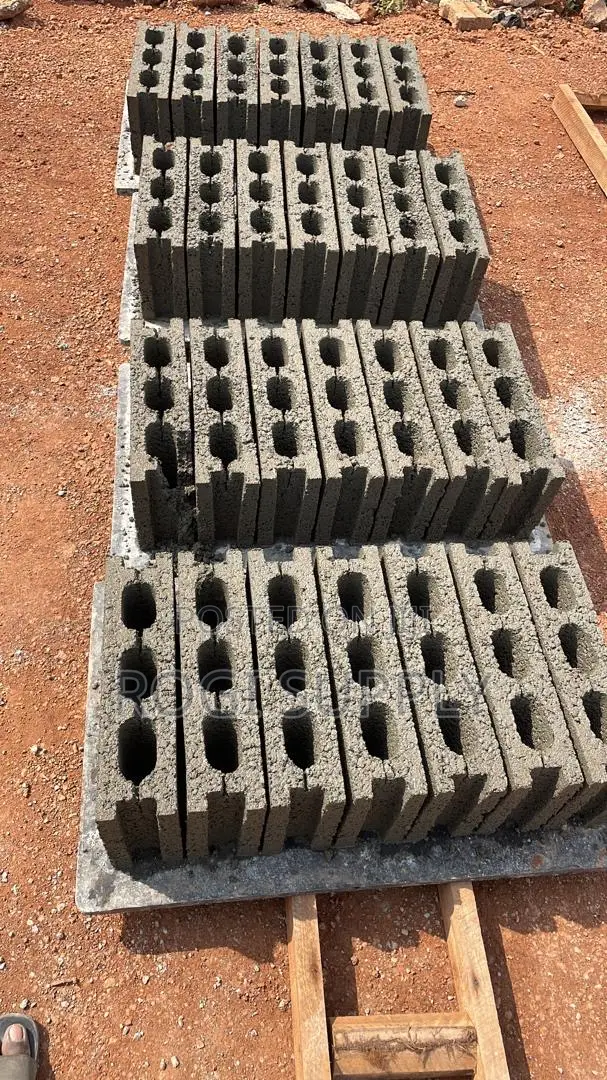 Cement Bricks Hole(4*4)