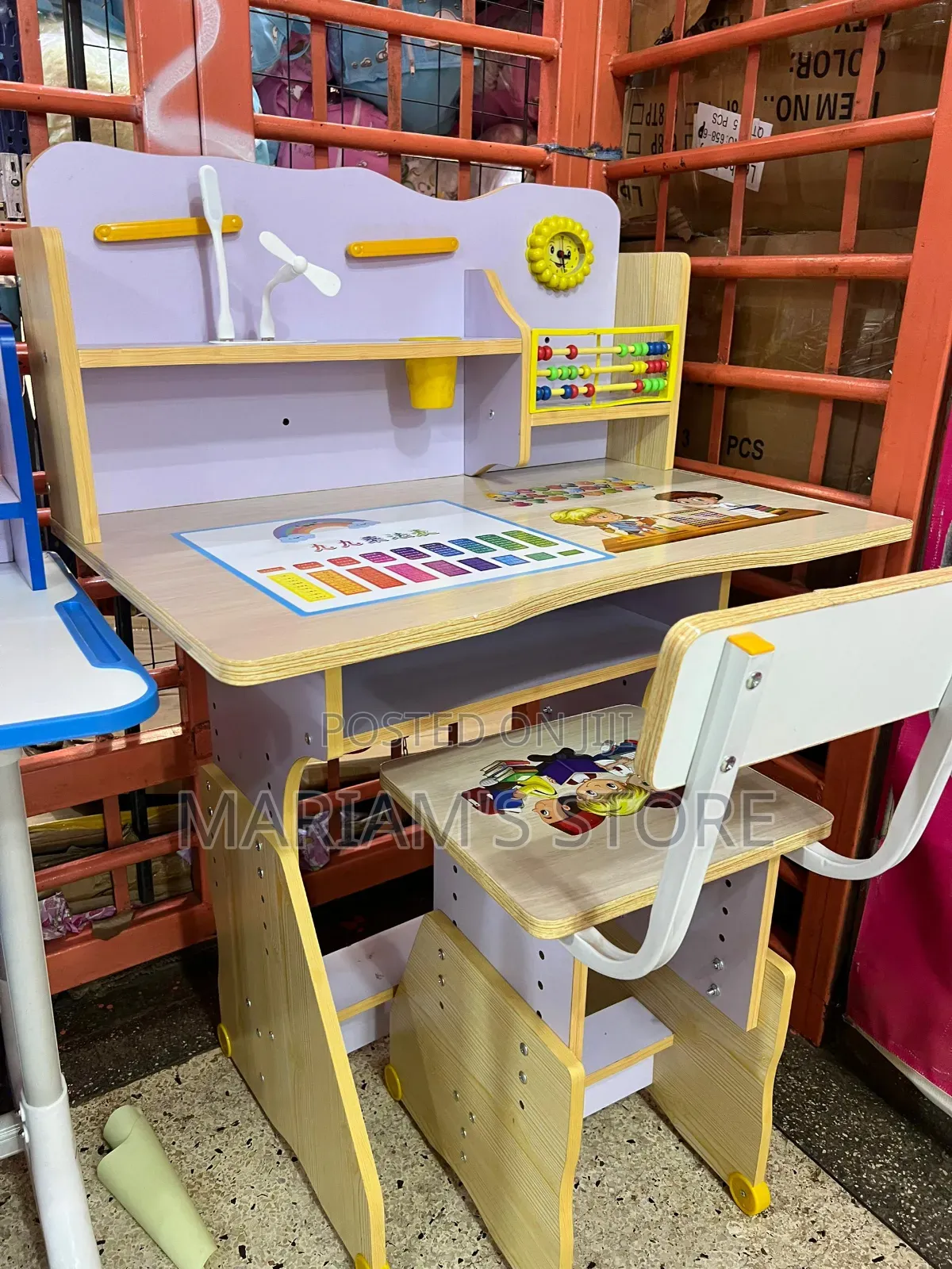 Kids' Learning Desk Set With Adjustable Height