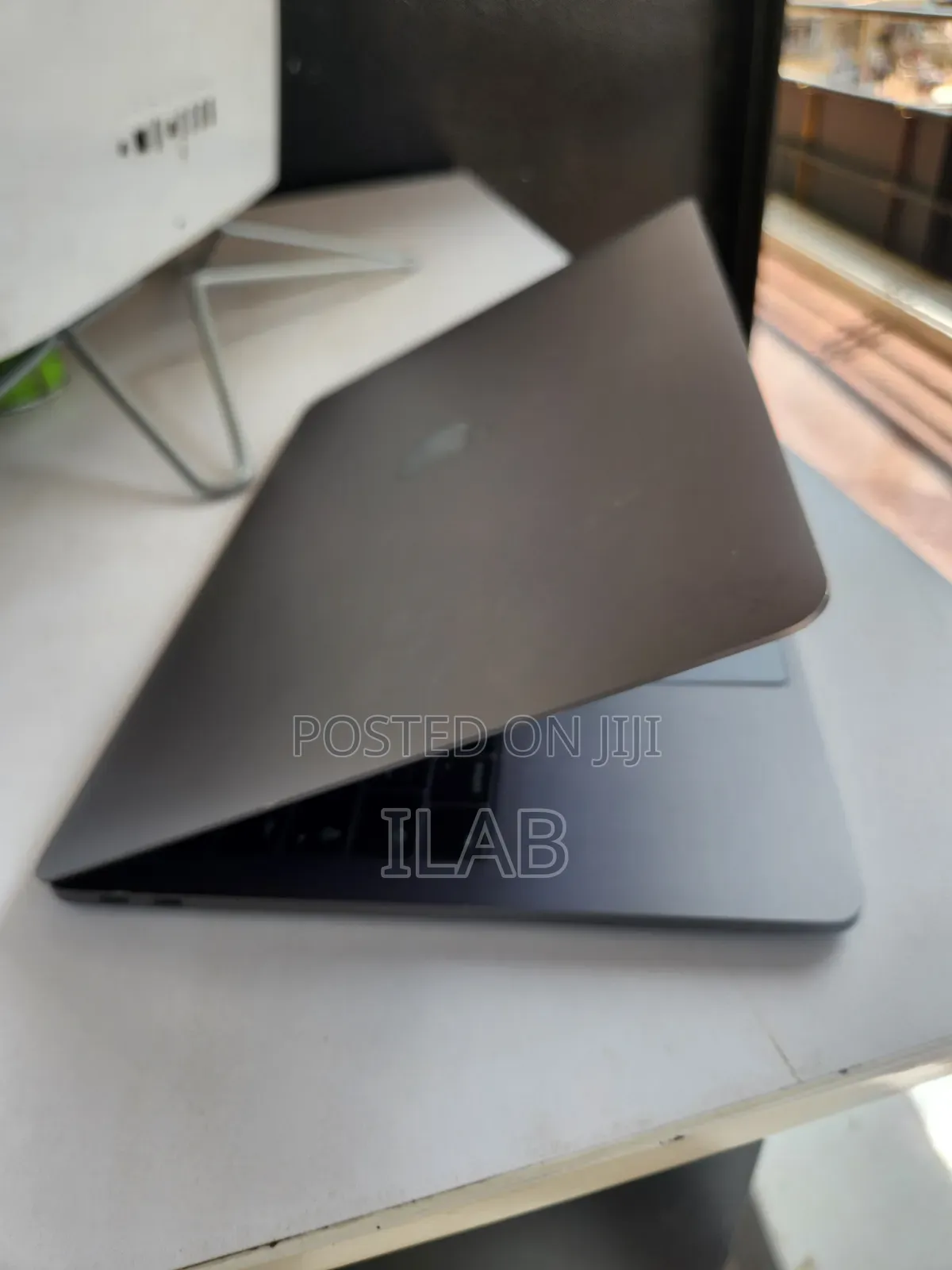 Laptop Apple MacBook Pro 2017 8GB Intel Core i5 SSD 256GB